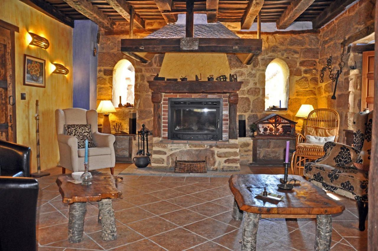Casa Rural Los Dujos Hotell Gallejones Eksteriør bilde